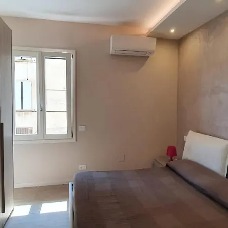 La Casa Di Anna Apartment Gargnano